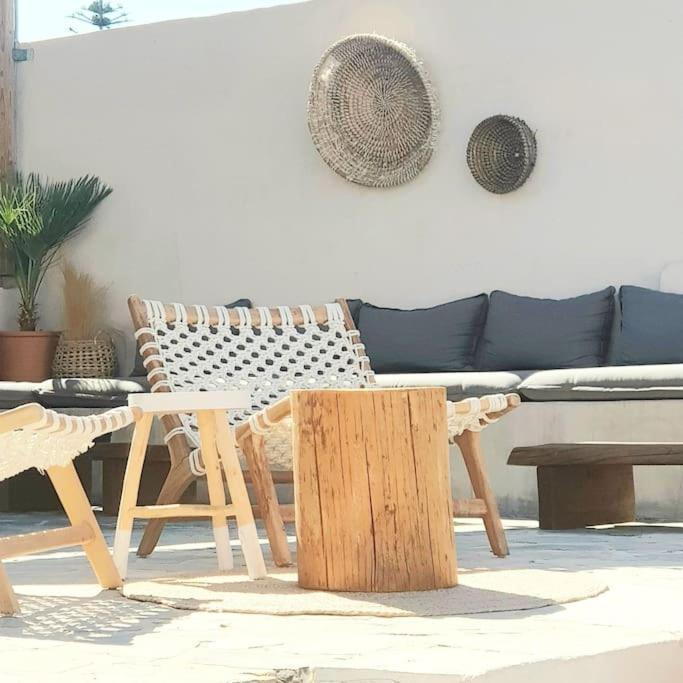 Mira Living Concept Suites Adults Only Kokkini Hani Exteriör bild